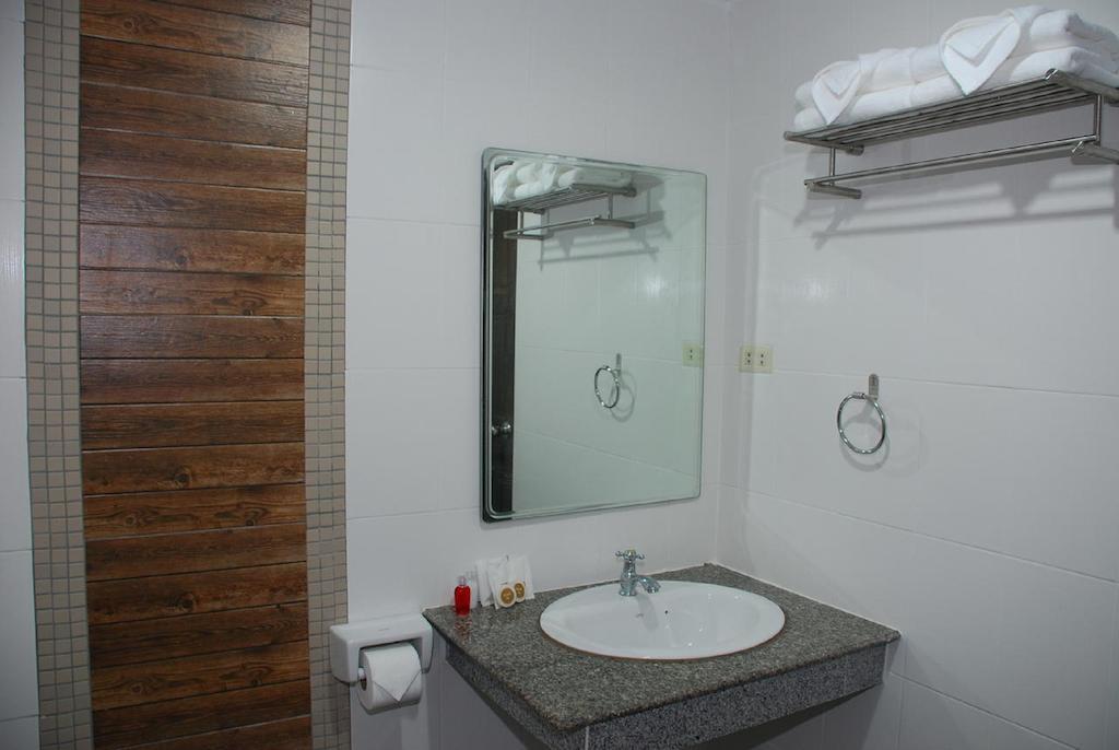 Patong Budget Rooms Exterior foto